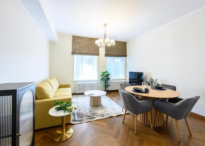 Grand Residents Apartament *